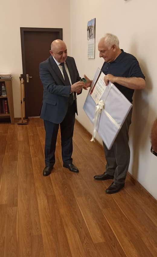 Təbrik edirik!