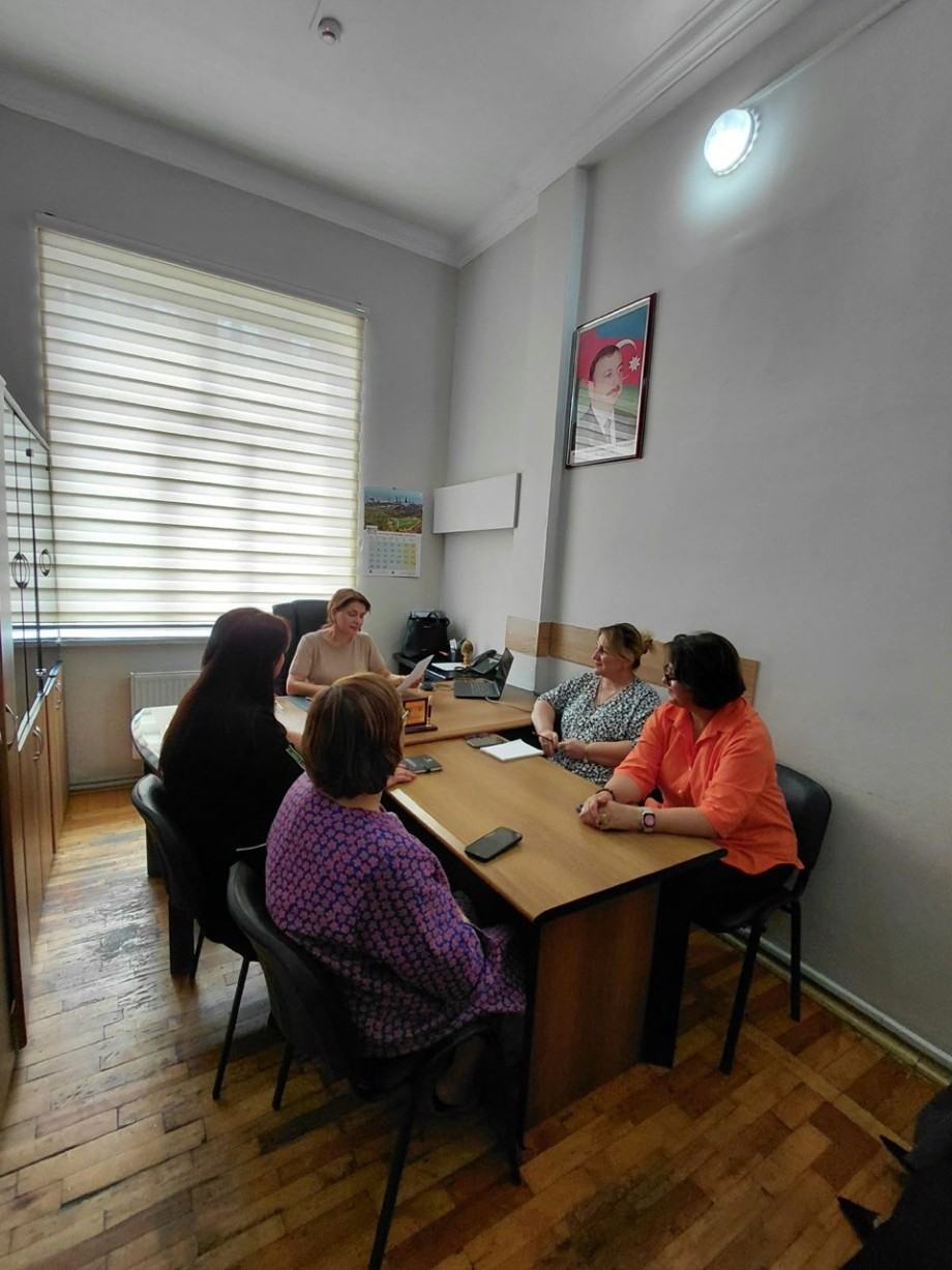 Rəsmi statistik məlumatlarla bağlı iclas keçirilib