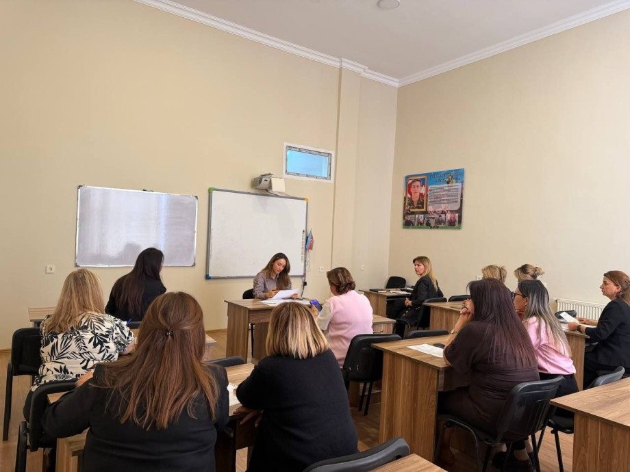 Sənaye və Texnologiya Kollecində payız imtahan sessiyasına hazırlıq məqsədilə iclas keçirilib