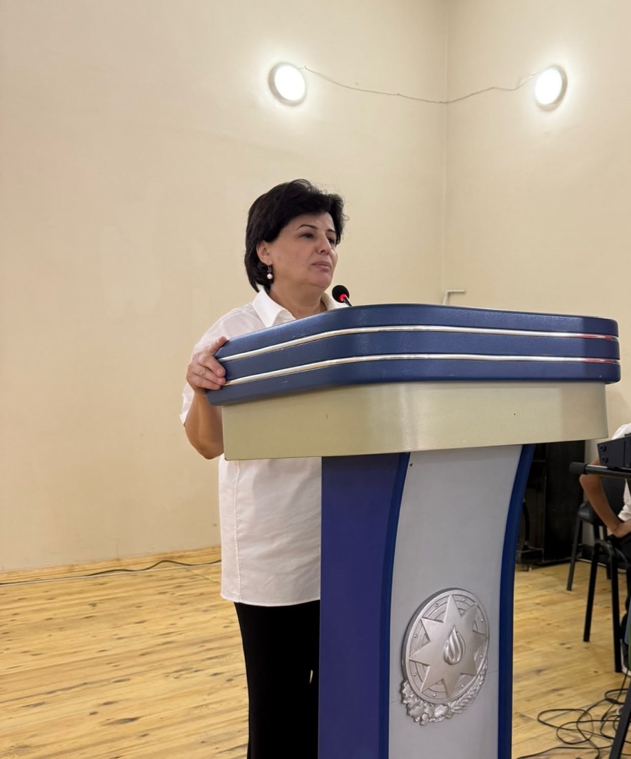 Kollecimizdə multikulturalizm mövzusunda maarifləndirici seminar keçirilib.